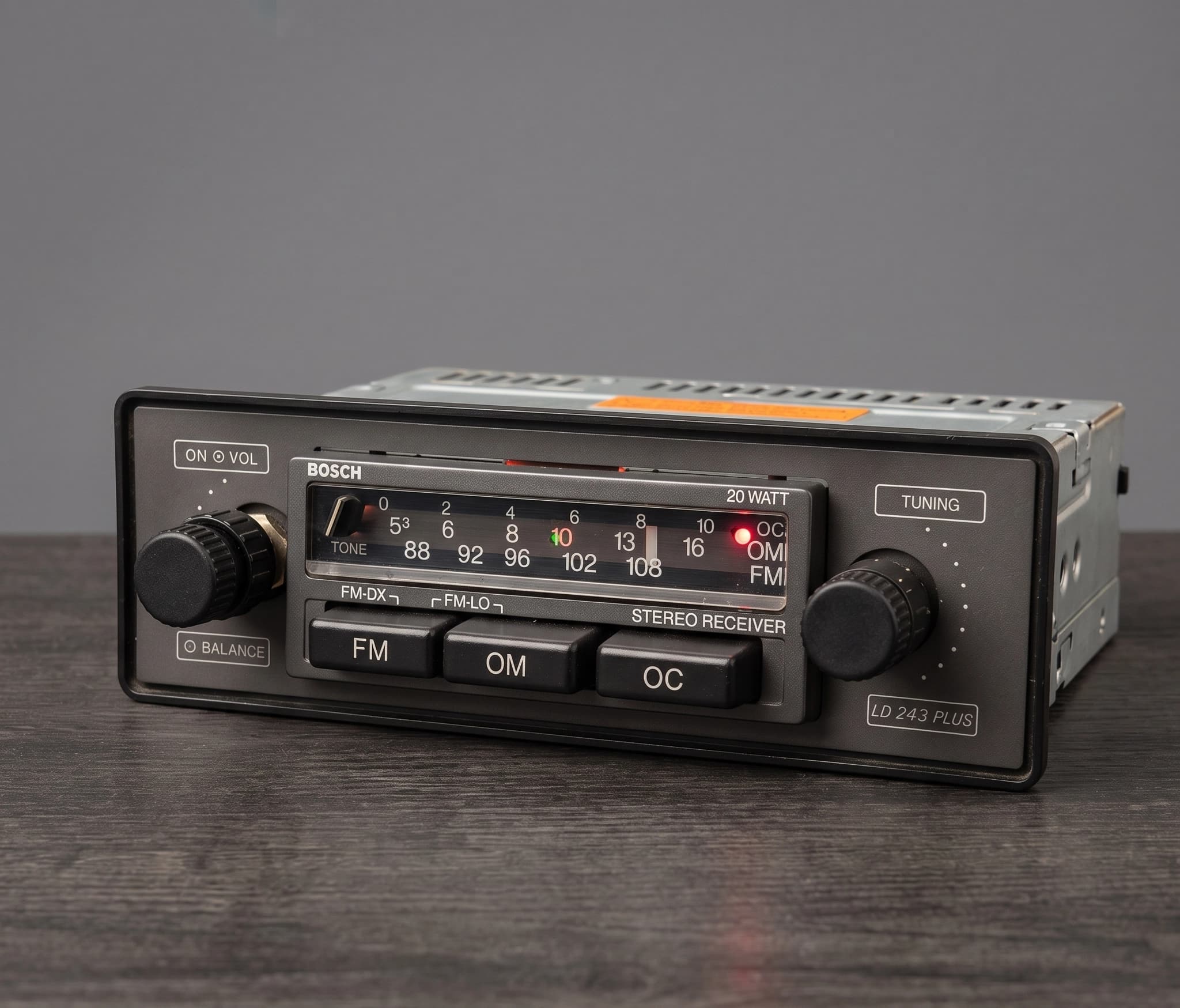 Rádio Bosch LD 243 Plus